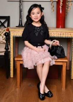 Aira Pleated Sleeve Top Black 8 Aira Pleated Sleeve Top Black -Angels Face Negozio Aira Top Black Campaign