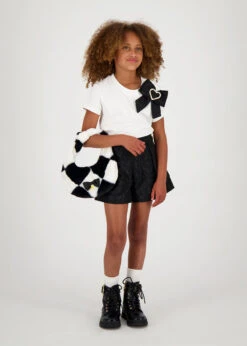 Knot Fur Diamond Bag Black/White -Angels Face Negozio Diamond Bag Black White Lifestyle 2 c84f8c8f c114 4a9b bfce fe7bbea04a21