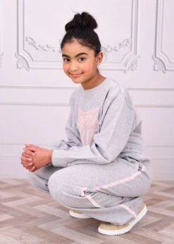 Flair Sweat Pant Grey -Angels Face Negozio Flair Jogger Grey Lifestyle 2 692db9ee 2709 4582 bebf 8038ad0731e6