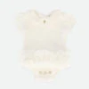 Gwyneth Baby Ruffle Onesie Snowdrop -Angels Face Negozio Gwyneth Snowdrop Front