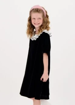 Oprah Velvet Dress Black 11 Oprah Velvet Dress Black -Angels Face Negozio Oprah Dress Black Lifestyle 1