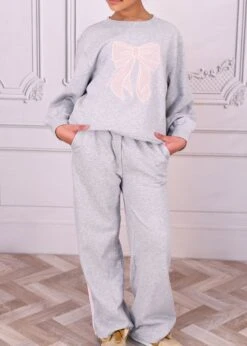 Paula Sweat With Heart Tulle Bow Grey 13 Paula Sweat With Heart Tulle Bow Grey -Angels Face Negozio Paula Sweartshirt Grey Lifestyle 1 1b22d72e 7cd8 466c af2a 00422e8e77a4