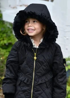 Peppa Coat Black -Angels Face Negozio Peppa Coat Black Campaign 1