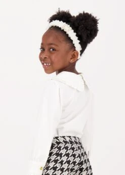 Rae Ruffle Aliceband Vanilla -Angels Face Negozio Rae Aliceband Vanilla Lifestyle 1