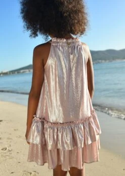 Rosemary Dress Pink Metallic 11 Rosemary Dress Pink Metallic -Angels Face Negozio Rosmary Dress Pink Campaign 1 95440e8c 87d8 4ec5 acdb 1b3d4267812e