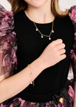 Star Necklace Gold -Angels Face Negozio Star Necklace Gold Lifestyle 2